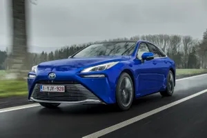 Prueba Toyota Mirai 2021: silencio, se rueda (con vídeo)