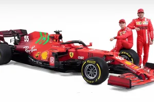 El Ferrari SF21 debuta mañana en Bahréin con Sainz y Leclerc al volante