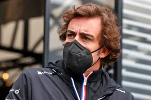 Alonso: «Probablemente yo necesito mejorar más que el Alpine»