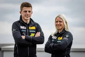 Los hermanos Andreas y Jessica Bäckman competirán en el WTCR en 2021