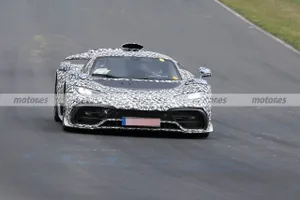 Los prototipos del Mercedes-AMG ONE 2021 ya ruedan en el asfalto de Nürburgring