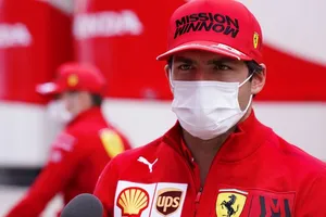 Sainz, a favor de las carreras sprint de los sábados: «Los pilotos queremos correr»
