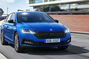 Skoda Octavia Sportline, más picante para la berlina checa