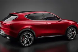 El Alfa Romeo Tonale 2022 estrenará un nuevo híbrido enchufable