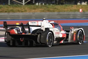 El Toyota GR010 Hybrid completa un nuevo test en Paul Ricard