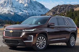 Chevrolet lanza el Traverse 2021 como modelo 2022 y mantiene sus novedades