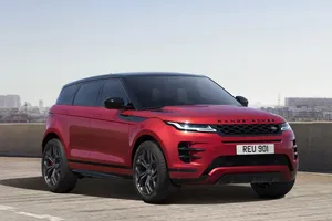 Range Rover Evoque P300 HST, el SUV compacto hereda una gran deportividad