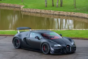 El último Bugatti Veyron Super Sport fabricado de nuevo a la venta
