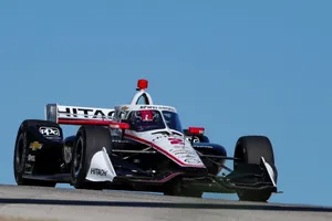 Josef Newgarden abandera el dominio americano en los Libres 2, con Palou sexto