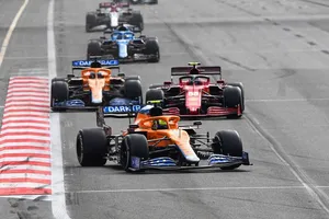 Norris y la lucha McLaren vs. Ferrari: «Cometen más errores los domingos»