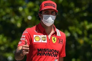 El secreto de la madurez de Sainz: trabajo duro, inconformismo, Verstappen…