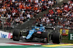 Alonso estalla contra la FIA y advierte a Michael Masi: él también se saltará las normas