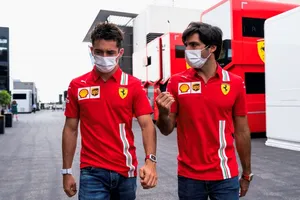 Leclerc, fascinado con el modo de trabajar de Sainz: «Es muy inteligente»