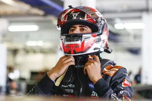Mikel Azcona espera voltear su mal inicio del WTCR 2021 en MotorLand