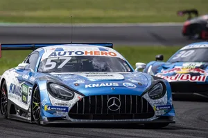 Philip Ellis pesca en Lausitzring y estrena su palmarés en el DTM