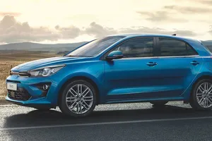¿Compra racional? KIA Rio 2021 con acabado Drive, Pack Sport y etiqueta ECO