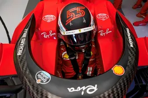 Sainz aporta más datos sobre los problemas de Ferrari con los neumáticos