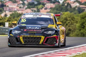 Gilles Magnus gana en Hungaroring con Mikel Azcona de protagonista