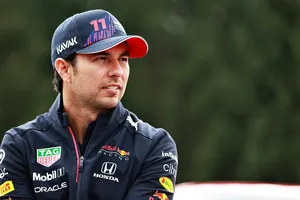 Sergio Pérez seguirá en Red Bull F1 en 2022