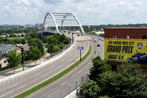 Descubre el nuevo e inusual circuito urbano de Nashville con Romain Grosjean