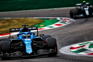 Alonso y Alpine caen de nuevo en Q2: «A ver qué podemos hacer al sprint»
