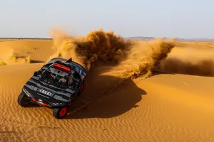Primer gran test del Audi RS Q e-tron en el desierto de Marruecos