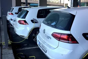 Noruega impondrá un impuesto de lujo a los eléctricos más caros