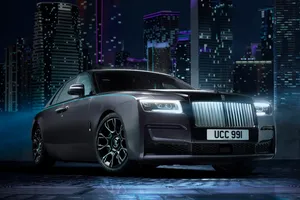 El nuevo Rolls-Royce Ghost Black Badge debuta con un grado más deportivo