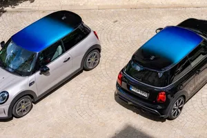 El coste de los eléctricos del grupo BMW obliga a MINI a recortar en personalización