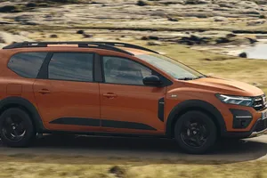 Precios y gama del Dacia Jogger, el nuevo coche familiar se pone a la venta en España