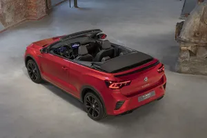 Volkswagen T-Roc Cabrio 2022, el SUV descapotable destila más sofisticación