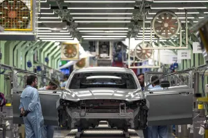 Acuerdo entre Ford Europa y los sindicatos para la fábrica de Almussafes