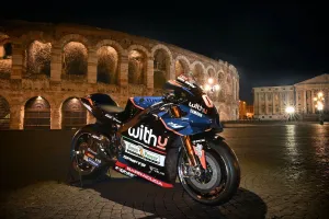 El equipo RNF Yamaha presenta su proyecto para MotoGP 2022 en Verona