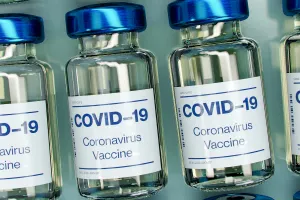 La vacuna de COVID será obligatoria en la Fórmula 1 de 2022