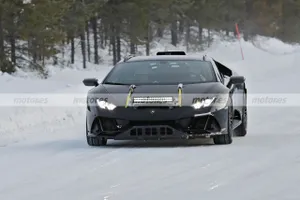 El Lamborghini Huracán Sterrato 2023 será una realidad, al detalle en estas fotos espía