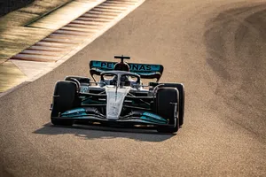 Lewis Hamilton clausura los test de Barcelona con el mejor tiempo de la semana