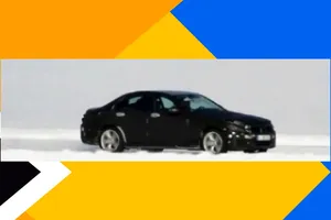 Vídeo espía: El Mercedes Clase C 2013 se pasea por la nieve