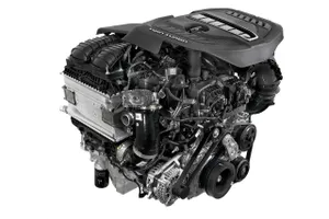 Los detalles del nuevo motor Hurricane de Stellantis que se carga al V8 Hemi americano