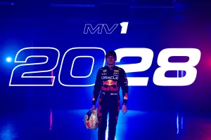 Max Verstappen renueva su contrato con Red Bull hasta 2028