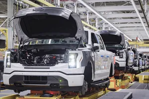 El nuevo Ford F-150 Lightning inicia su producción, el pick-up eléctrico para EEUU