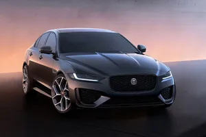 El Jaguar XE 2023 suma importantes mejoras, ahora más deportivo y más equipado