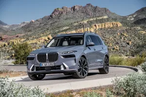 ¿Compramos coches o tanques? Por qué los vehículos son tan grandes y cuándo cambiará
