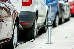 Trojan Energy prueba en Londres un ingenioso cargador para coches eléctricos