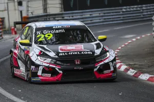 Néstor Girolami lidera el doblete de Honda y Münnich Motorsport en Pau