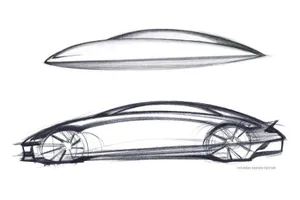 El nuevo Hyundai IONIQ 6 revela su aerodinámico estilo en unos bocetos