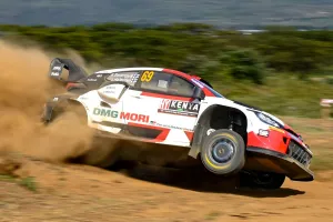 Kalle Rovanperä y Toyota defienden liderato en el Safari Rally de Kenia