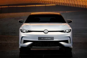 El nuevo Volkswagen ID. AERO es la berlina eléctrica que llega a Europa en 2023