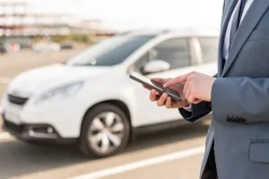 ¿Vendes un coche de segunda mano? Conoce cómo funciona este intento de estafa