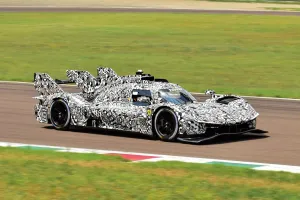 El prototipo LMH de Ferrari completa su primer test en Fiorano