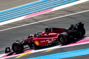 Sainz saca pecho con el mejor crono de los segundos libres en Paul Ricard
